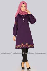 Modaselvim Nakisli Sik Tesettur Tunik Modelleri Moda Tesettur Giyim Giyim Moda Kiyafet