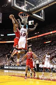 Tons of awesome lebron james dunking wallpapers to download for free. 48 Nba Dunks Wallpaper On Wallpapersafari