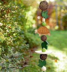 Gluckswachter Sind Mehr Als Nur Gartendeko Aus Holz Gestalten Sie Ihre Personlichen Beschutzer Fur Zuhause Jetzt Selbst Gartendeko Holz Dekoration Holzstelen