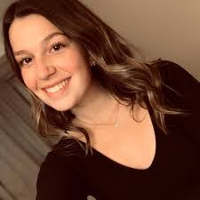 Anna Lennox's Instagram, Twitter & Facebook