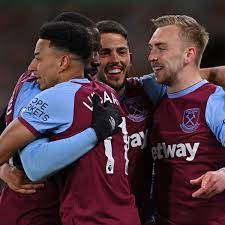 West ham united football club is an english professional football club based in stratford, east london that compete in the premier league, the top tier of english football. 8l6a5biz9uo2cm