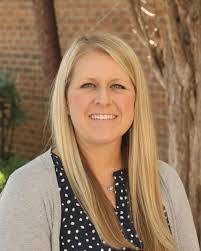 Jennifer Bogus's Instagram, Twitter & Facebook