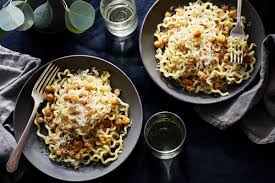 28 Best Chickpea Recipes From Hummus To Pasta Con Ceci To Chickpea Muffins License To Blog