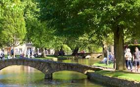 Over 750,000 properties · rentals in 190 countries · online booking Reisetipps Bourton On The Water 2021 Das Beste In Bourton On The Water Entdecken Expedia