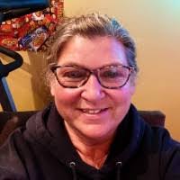 Alisa Ferrell's Instagram, Twitter & Facebook