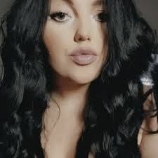 Mia Mcwilliams's Instagram, Twitter & Facebook