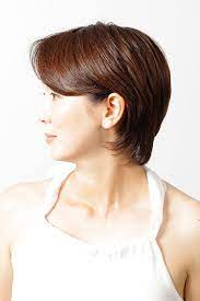 ４０代からの大人の女性に人気のヘアスタイル 素敵なショート 髪型 くせ毛 ショート 人気のヘアスタイル