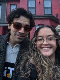 We made is to Jonah's incredible show before it closed ! Couldn't be more  proud of my husband ! @lago_algo @jonahfree @galeriaomr