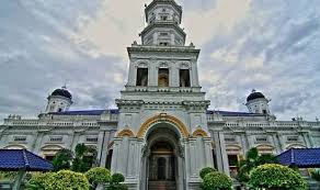 So untuk artikel ni kami rujuk buku negeri johor darul takzim hasil tulisan dari yusman ayob. Asal Usul Orang Bugis Di Malaysia Dalam Kerajaan Melayu Johor Dan Selangor Pinisi Co Id