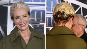 Estas son las tendencias en cortes de pelo 2019 para mujer que vale la pena seguir. Pelo Corto O Pelo Largo A Partir De Los 50 Y Hablemos De Los Mejores Cortes Para Llevar Canas O No Llevarlas Telva Com