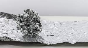 Many people even use the aluminum cap, which achieves the same effect as the foil. The Option Of Highlighting Hair With Regular Foil Oshwa Sounds