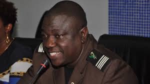 Véhicules arraisonnés au Bénin par la douane : les explications du DG Saka 