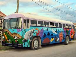 Great Paint Job On A Bus Hippie Bus Bus Paint Job
