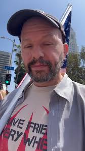 Video posted by Jon Cryer (@mrjoncryer)