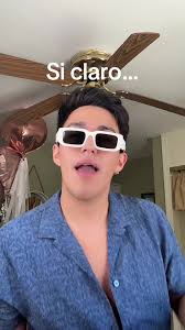 Kenia Os Roast Yourself: Parte 1 con Gil Haro