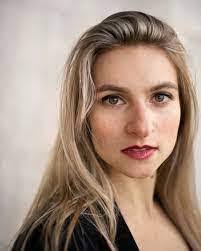 Shannon Rybarczyk's Instagram, Twitter & Facebook