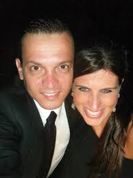 File:Eliyahu Eduardo A. Munoz with Arlyn Rocha from Brazil- Jury Aruba  Carnival 2010.JPG