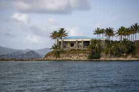 He bought it for $7.95million in 1998. Asi Es La Misteriosa Isla De Las Orgias De Jeffrey Epstein En El Caribe Companias Cinco Dias