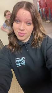 Sadie Buchanan's Instagram, Twitter & Facebook