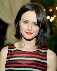 Alexis Bledel Short Hair Brown Hair Pale Skin Alexis Bledel Dark Brown Hair Pale Skin