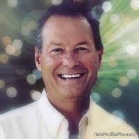 Lisa Dingus's Instagram, Twitter & Facebook