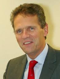 Governor pledges impartiality : Cayman News Service Archive (2008-2014)