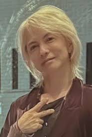 ปักพินโดย Ellen Lassiter ใน hyde