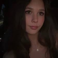 Hi! My name is Francesca Klein, I'm 18 years old and plan to attend  Valencia for college. I live in parkland Florida and I am a senior at  cardinal gibbons high school.