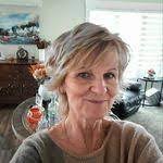 Carlene Shields's Instagram, Twitter & Facebook