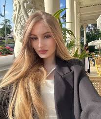 AAlife – Alicia Avil