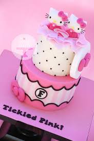 Hello Kitty Twins Baby Shower Cake Baby Shower Hello Kitty Baby Shower Twin Baby Shower Cake Hello Kitty Cake