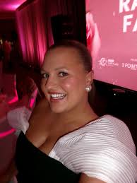 CHLOE PINK (@chloepink__) • Instagram photos and videos