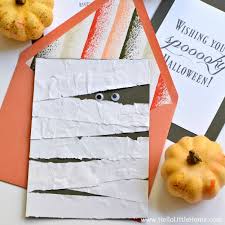 The splitcoast fan club is a wonderful world of papercrafting fun! Diy Mummy Halloween Card Or Invitation
