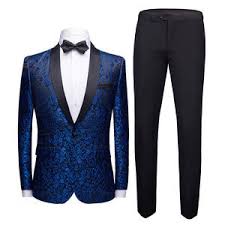 Pour aller quotidiennement au travail ou pour célébrer une occasion particulière, le smoking pour homme fait partie des tenues à avoir dans. Costume Homme Pas Cher En Ligne Robeyou Fr