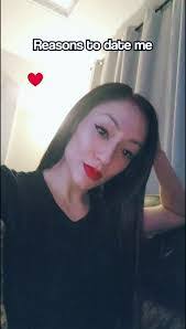 Brittany Vansickle's Instagram, Twitter & Facebook