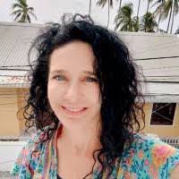 Carly Stump's Instagram, Twitter & Facebook