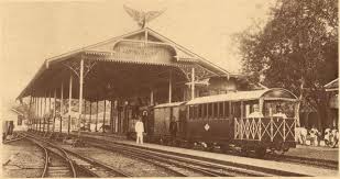 Mobil tersebut berangkat pukul 08.30 dan tiba di tempat tujuan pukul 10.00. Atjeh Tram Wikipedia Bahasa Indonesia Ensiklopedia Bebas