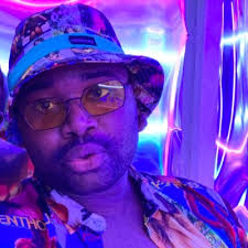 Natalie Capelle (@natkatcap)