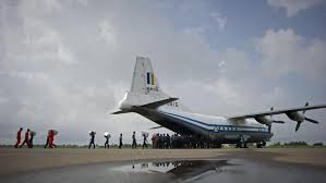 Flugradar zur flugverfolgung von flugzeugen, hubschraubern, segelflugzeugen und drohnen. Flugzeug Mit 122 Menschen In Myanmar Verschwunden Panorama Nordbayern De