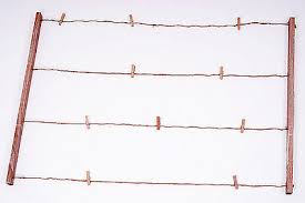 Ihr bild kommt erst richtig zur geltung, wenn sie einen passenden und ansprechenden bilderrahmen auswählen, denn nur zusammen bilden lassen sie ihre lieblingsfotos in einem bilderrahmen aus holz eine besondere wirkung entfalten. Holz Bilderrahmen Mit Seil Und Klammern 70x48 Cm Deko Fotohalter Fotoleine Ebay