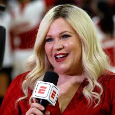 ESPN Reporter Holly Rowe Receiving Praise For Classy Gesture