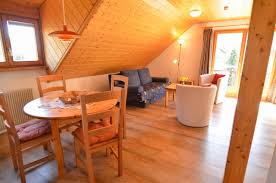 In unseren gemütlichen und großen ferienwohnungen, sowie zimmern zum superpreis im luftkurort und wander. Schwarzwaldmaedel Ferienwohnungen Prices Condominium Reviews Todtnau Germany Tripadvisor