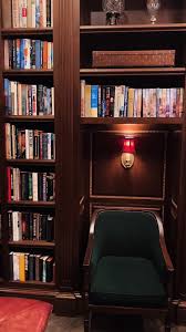 I found my happy place ##booktok📕