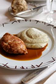 Blanc De Volaille Fermiere Et Foie Gras De Canard Poele A La Puree De Pomme De Terre Truffee Puree Pomme De Terre Miam Puree De Pomme