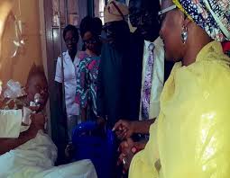 President muhammadu buhari's campaign team have. Aisha Buhari Visits Victims Of Lagos Building Collapse In Hospital International Centre For Investigative Reporting