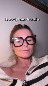 The task is still at play 🫠 #recordplayer #vintage #vinyl