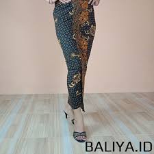 Model jarik modern banyak digunakan orang dari berbagai kalangan. 27 Model Rok Span Batik Panjang Terbaru Dengan Harga Murah Baliya Id