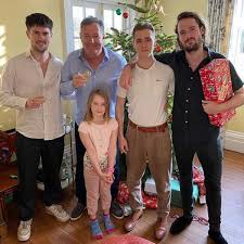 Dude has a very unhealthy obsession with her. Piers Morgan S Family Life From His Privileged Sons To A Family Tragedy Liverpool Echo