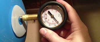 Apa in urma incalziri in centrala termica se dilata, iar aceasta poate duce la o crestere a presiuni mult peste valoarea. De Ce Creste Presiunea In Centrala Termica Arhive Blog De Instalatii