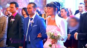 4 mariages pour une lune de miel : Avis Vanessa Et Carl Les Coeurs Dans 4 Mariages Pour 1 Lune De Miel Tf1 4 Mariages Pour 1 Lune De Miel Nouveautes Tele Com